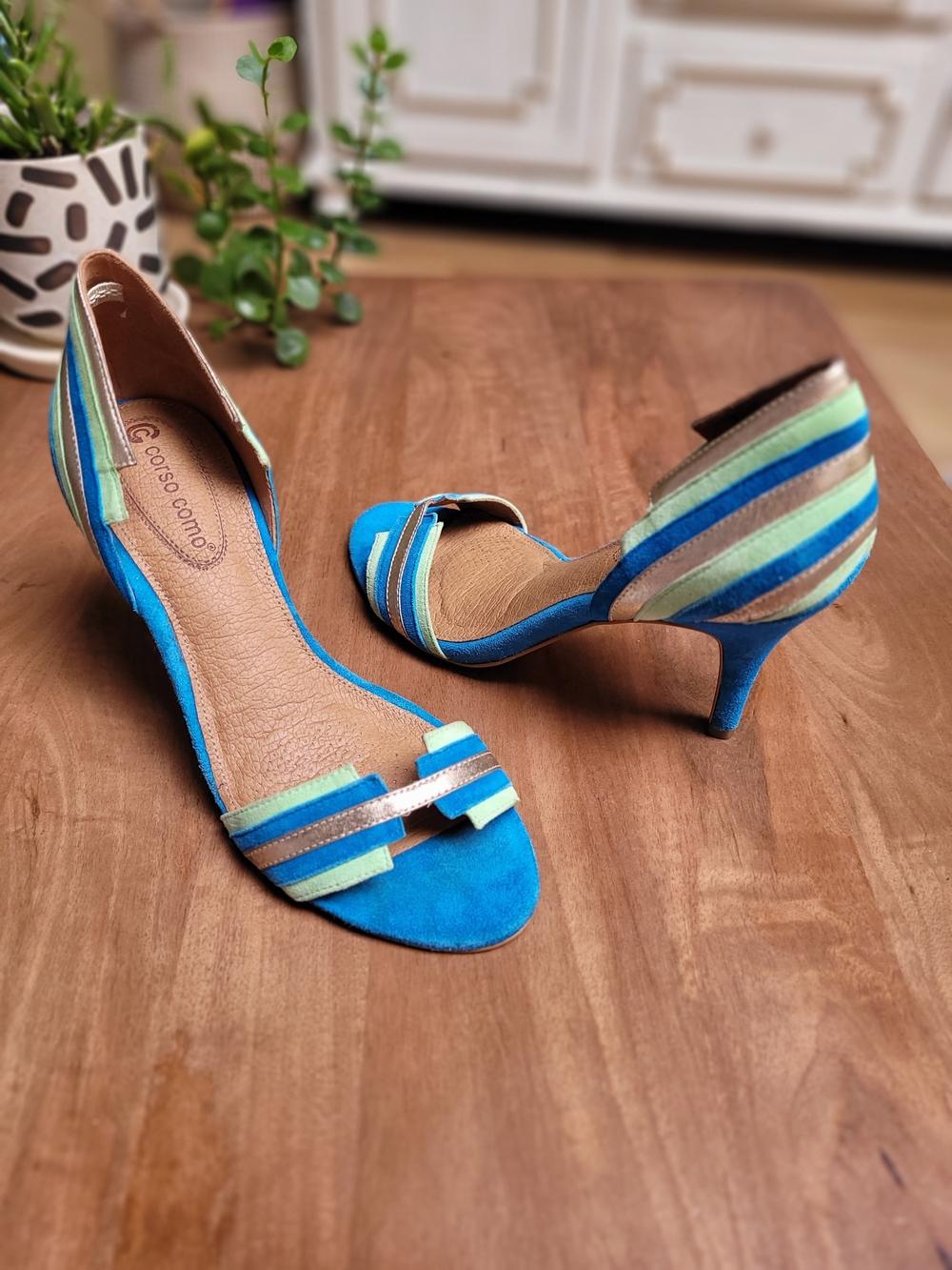 NWOT Corso Como Teal and Mint Striped Suede D'Orsay Heels